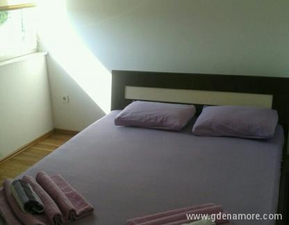 Apartmani Igor, private accommodation in city Herceg Novi, Montenegro